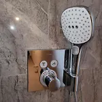 I24rooms
